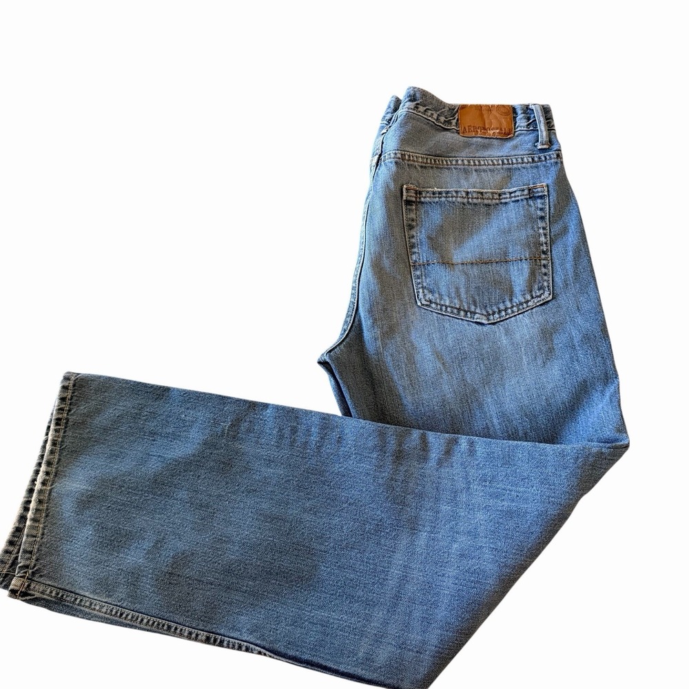 Aeropostale Men's Straight Leg Jeans Light‎ Wash Denim 100% Cotton Size 36x34